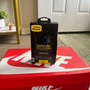 NEW Otterbox Defender Series IPhone X Screenless With Holster